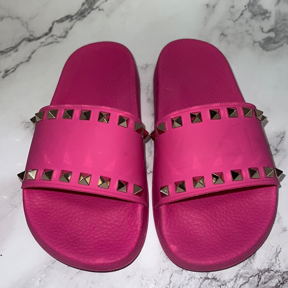 Valentino Garavani Rockstud Rubber Slider Sandal